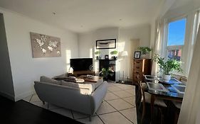 Hill Grove 2 Bedroom Apartment